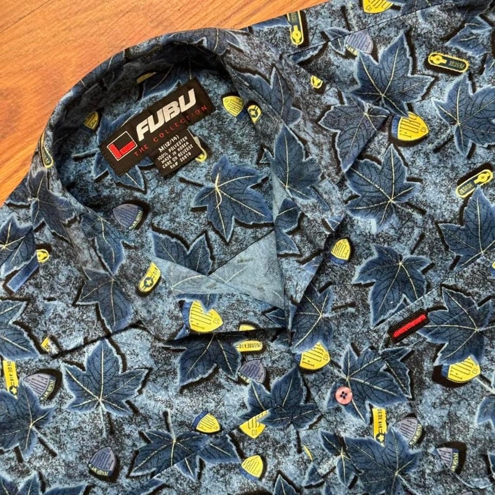 FUBU Button Up Shirt Size Medium‎